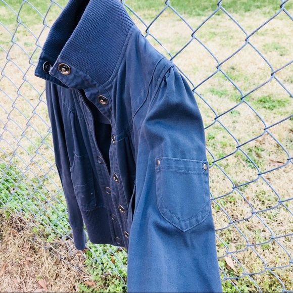 Gray jacket - Picture 2 of 5